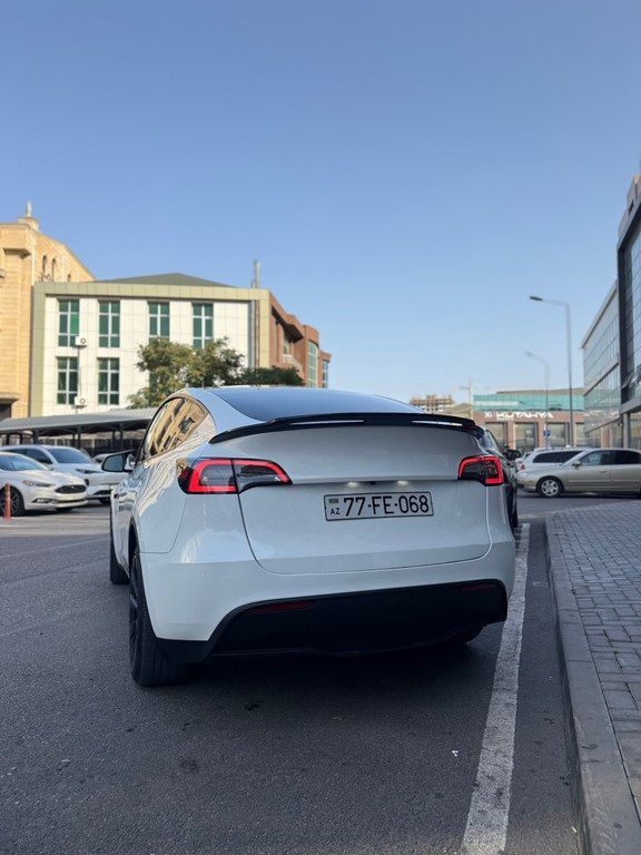 Tesla Model Y, 75 kWh, 2022 il, 130 000 km — Avtomobillər, Bakı (6)