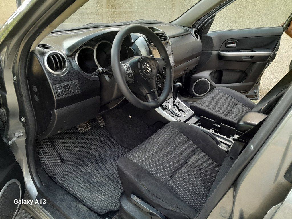 Suzuki Vitara, 2.0 L, 2005 il, 242 806 km — Avtomobillər, Bakı (8)