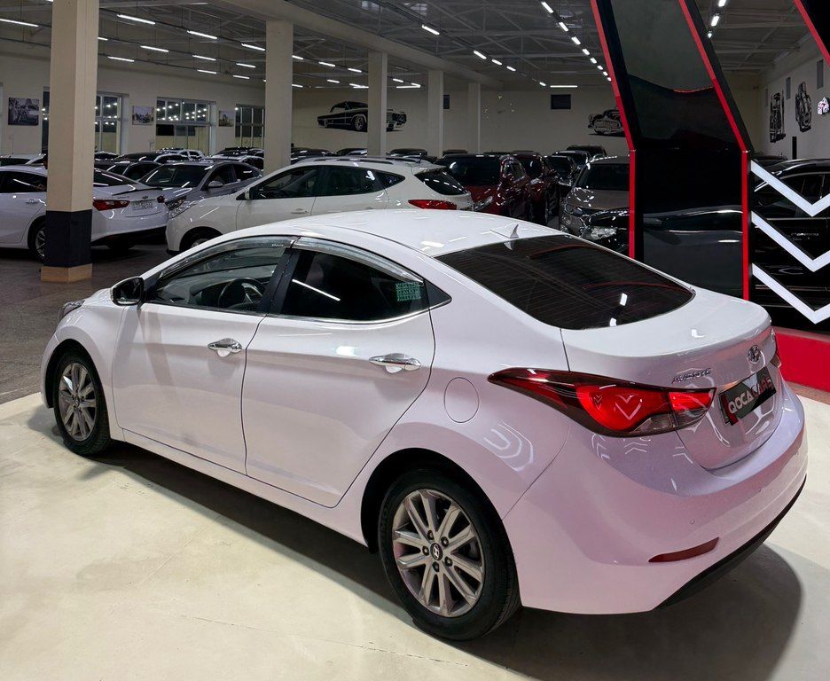 Hyundai Avante, 1.6 L, 2015 il, 74 000 km — Avtomobillər, Sumqayıt (11)