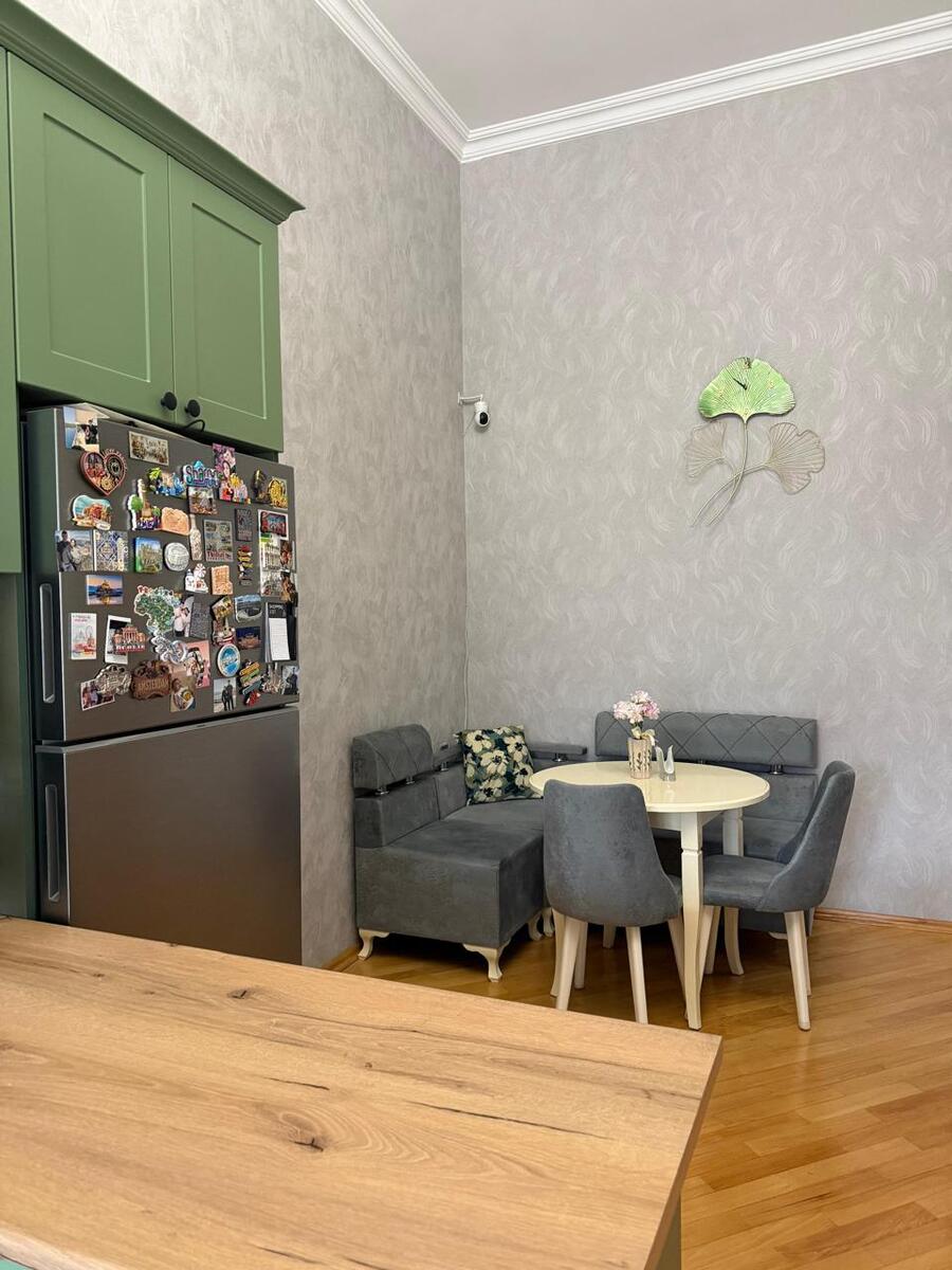 Satılır 5 otaqlı köhnə tikili 255 m² — Mənzil, Bakı (12)