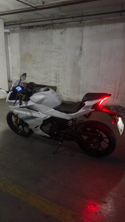Cfmoto 250 SR, 250 sm3, 2025 il, 3 100 km — Motosikletlər, Bakı (6)