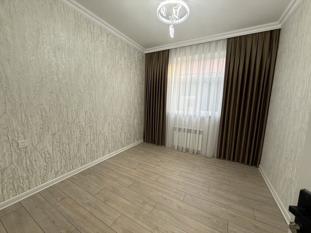 Satılır 8 otaqlı həyət evi/bağ evi 200 m² — Ev, villa, Bakı (8)
