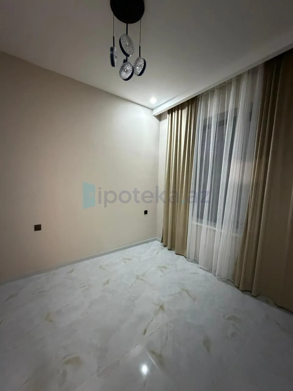 Satılır: 4 Otaq, Bağlar, Xəzər r., Şağan q., 130.00 m² — Ev, villa (4)