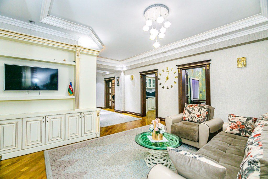 İcarəyə verilir 4 otaqlı yeni tikili 125 m² — Mənzil, Bakı (6)