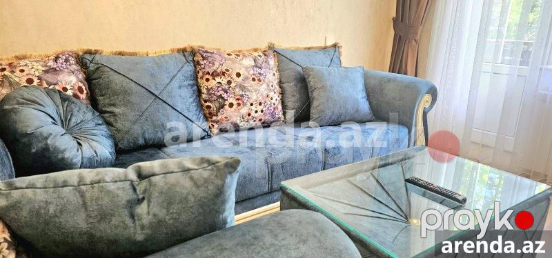 Kirayə (günlük) 2 otaqlı Köhnə Tikili, 28 May metrosu, 28 Mall, Nəsimi rayonu — Mənzil, Bakı (2)
