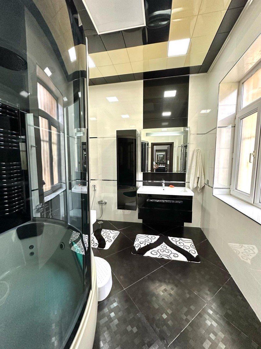 İcarəyə verilir 6 otaqlı həyət evi/bağ evi 420 m² — Ev, villa, Bakı (11)