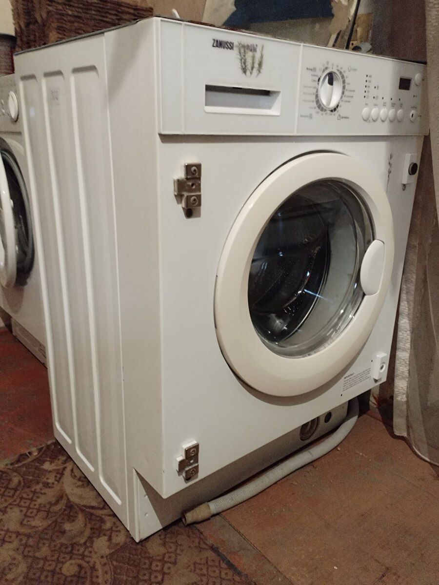 Paltaryuyan və paltarqurudan Zanussi — Ev texnikası, Bakı (2)