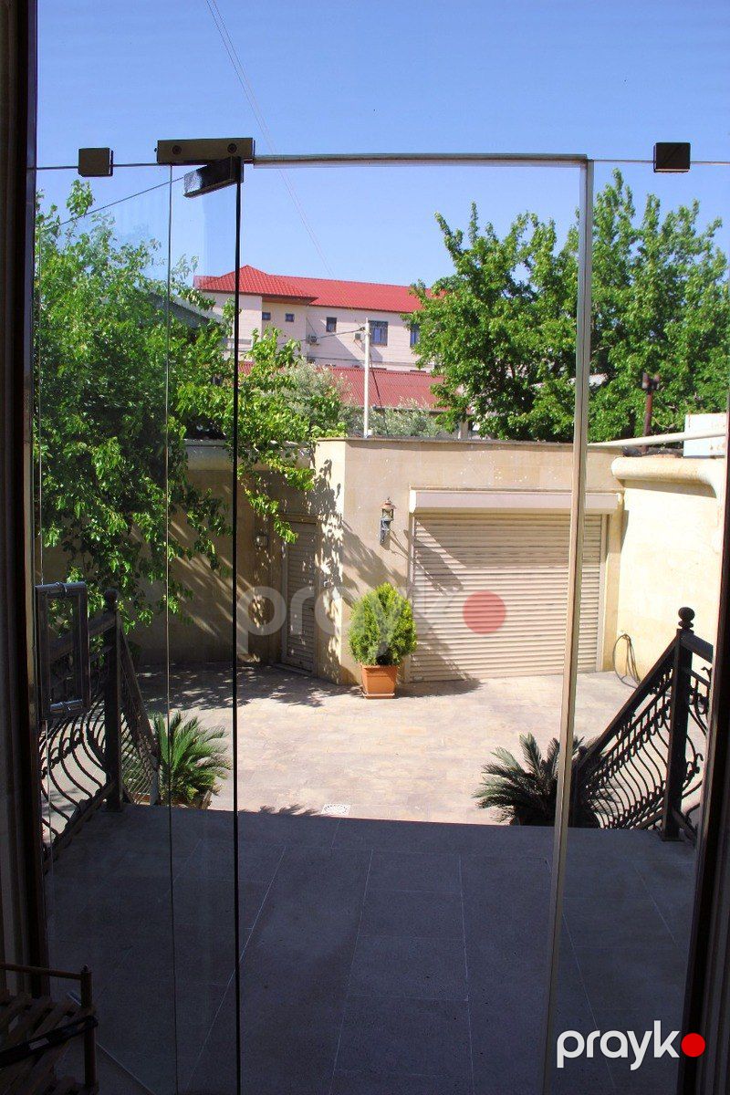 Satılır 6 otaqlı həyət evi/bağ evi 450 m² — Ev, villa, Bakı (4)