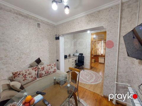 2-otaqlı mənzil, 7-ci mkr., 65 m²