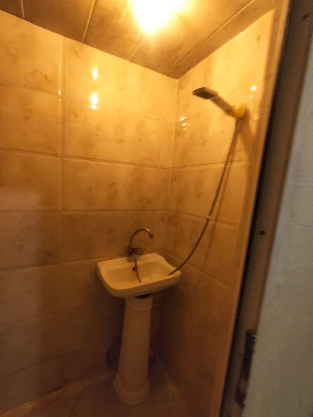 60 kv. m, 2 otaqlı, İnternet, Telefon, İşıq — Ev, villa, Bakı (4)