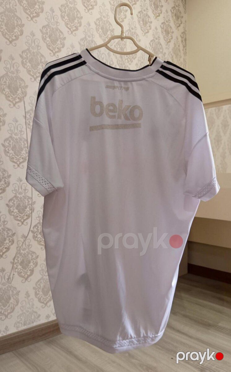 Futbol formaları — Geyim, ayakkabı, aksesuarlar, Bakı (7)