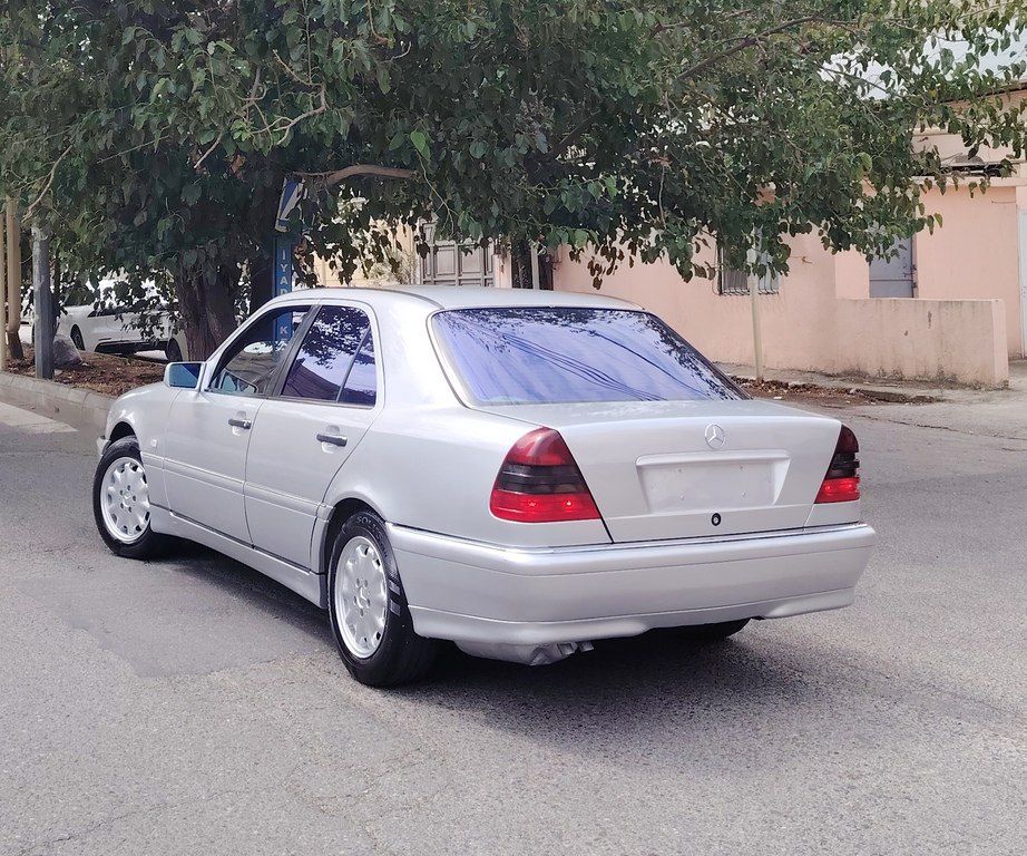 Mercedes C 200, 2.0 L, 1998 il, 338 263 km — Avtomobillər, Bakı (3)