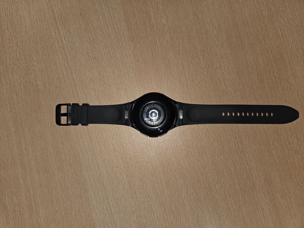 Samsung Galaxy Watch6 Classic - Model: Galaxy Watch6 Classic (qutu — Aksesuarlar, Zaqatala (4)