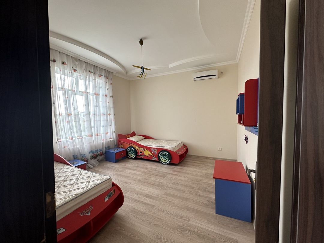 Satılır 5 otaqlı həyət evi/bağ evi 200 m² — Ev, villa, Bakı (12)