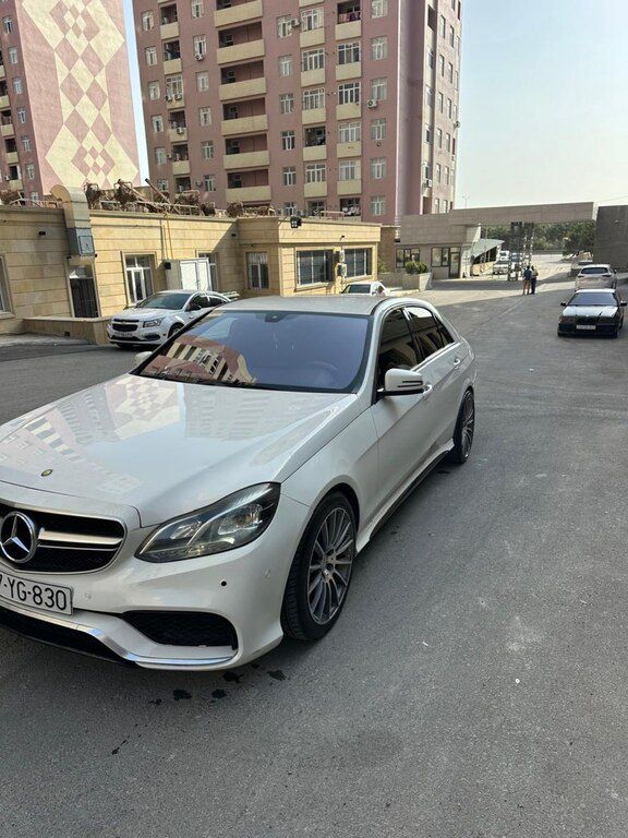 Mercedes E 220, 2.1 L, 2013 il, 293 000 km — Avtomobillər, Bakı (3)