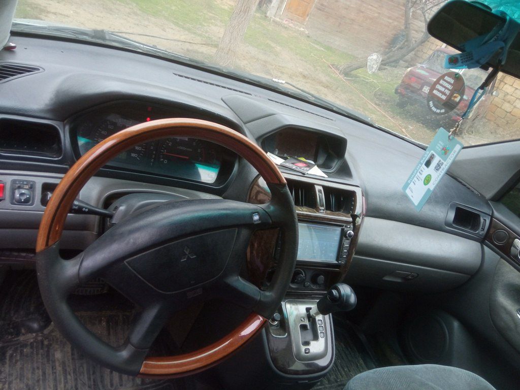 Mitsubishi Chariot, 2.4 L, 2000 il, 422 800 km — Avtomobillər, Sumqayıt (3)