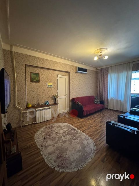 Satılır 2 otaqlı köhnə tikili 35 m²
