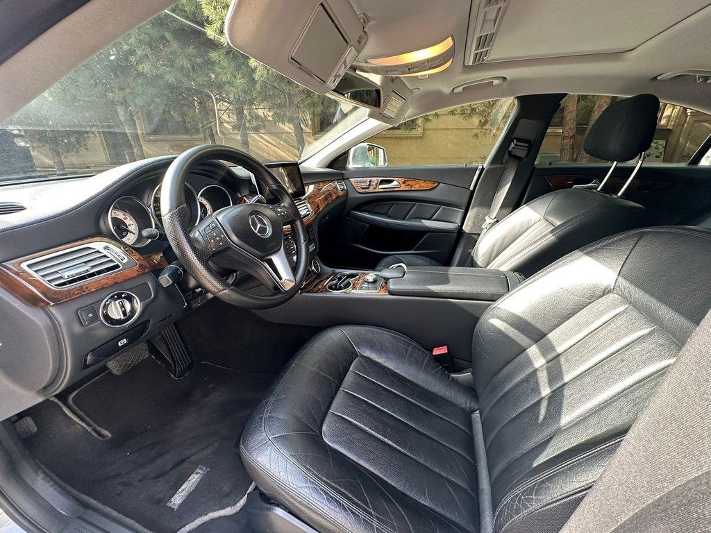 Mercedes CLS 350, 3.5 L, 2011 il, 210 000 km — Avtomobillər, Bakı (6)