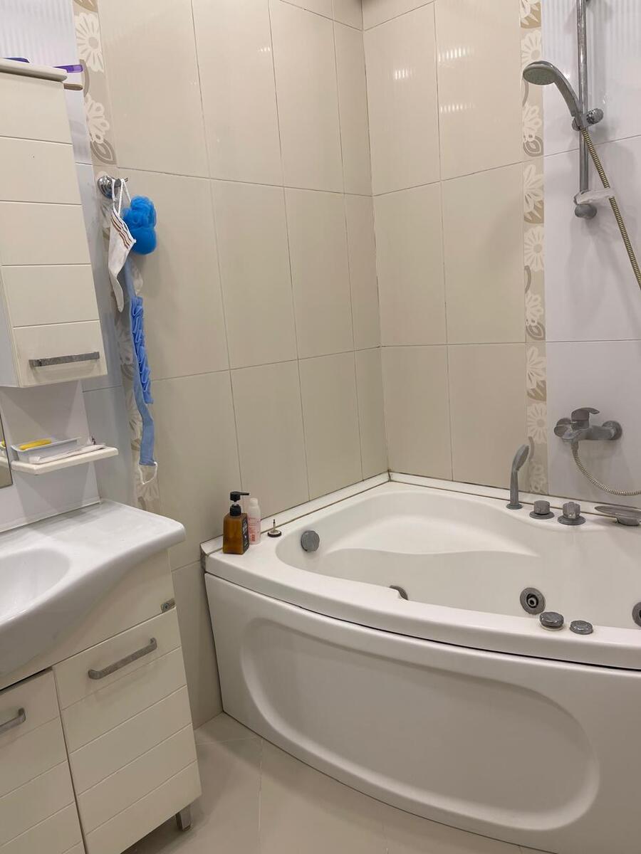 İcarəyə verilir 3 otaqlı yeni tikili 135 m² — Mənzil, Bakı (4)