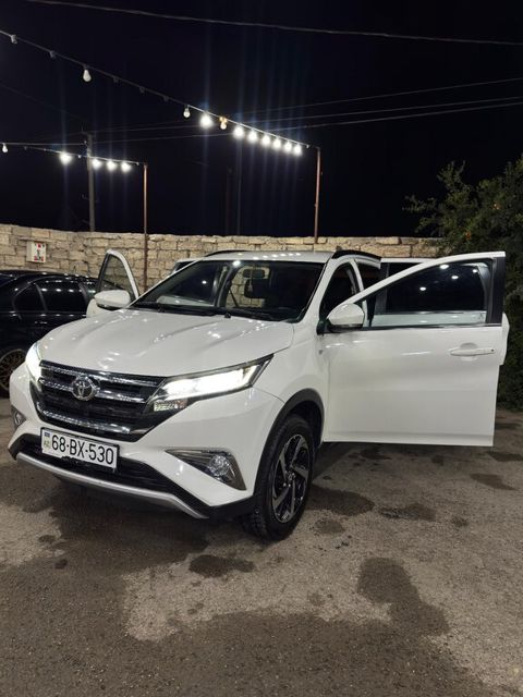 Toyota Rush, 1.5 L, 2020 il, 88 000 km — Bakı