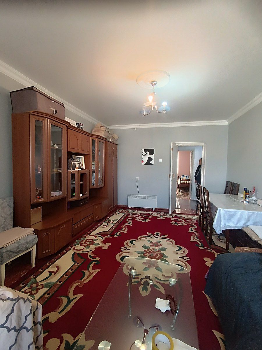 Satılır 2 otaqlı köhnə tikili 58 m² — Mənzil, Bakı (2)