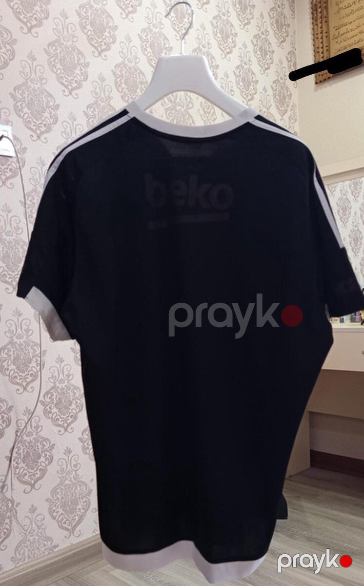 Futbol formaları — Geyim, ayakkabı, aksesuarlar, Bakı (4)