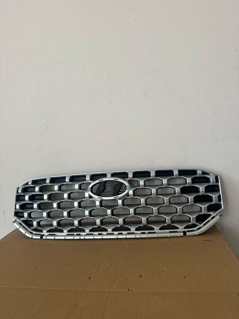 "Hyundai Santa Fe 2021" radiator barmaqlığı — Bakı