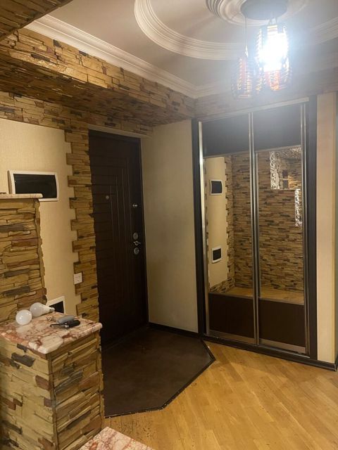 3-otaqlı mənzil kirayə verilir, Yasamal r. 90 m² — Bakı