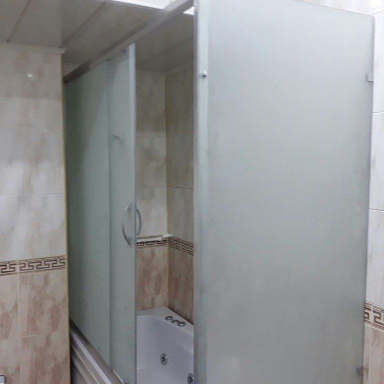 Duş kabin və arakəsmələr — Təmir və inşaat, Bakı (3)
