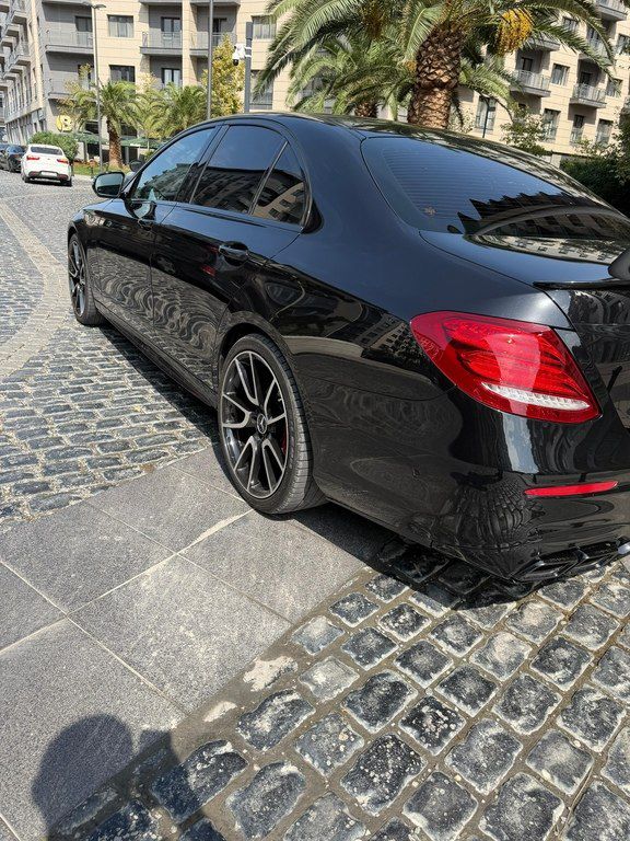 Mercedes E 220 d 4MATIC, 2.0 L, 2019 il, 297 000 km — Avtomobillər, Bakı (3)
