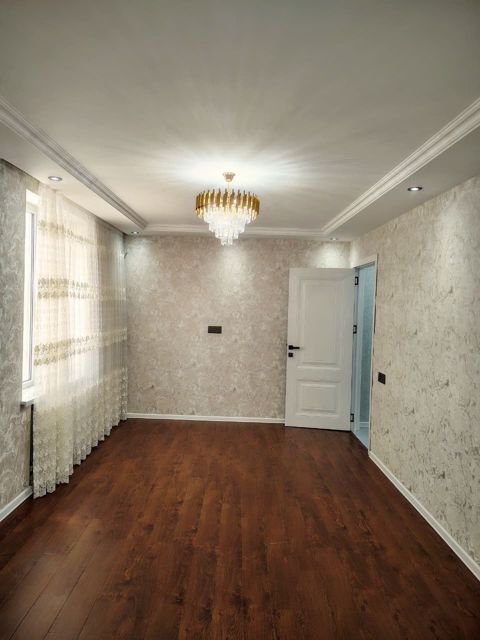 Satılır 2 otaqlı köhnə tikili 40 m² — Bakı