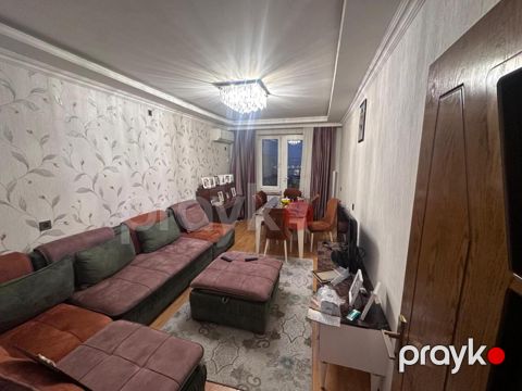 Satılır 5 otaqlı köhnə tikili 120 m²