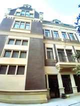Satılır 20 otaqlı həyət evi/bağ evi 1040 m² — Elşad bəy