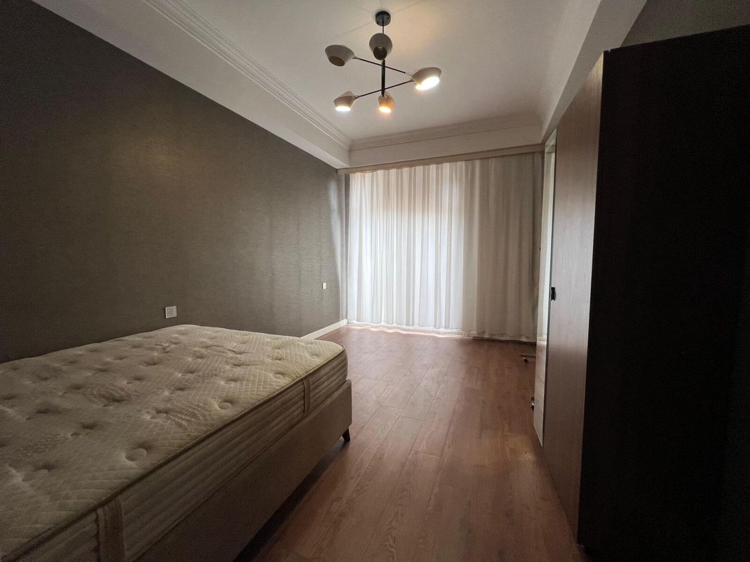 İcarəyə verilir 4 otaqlı yeni tikili 150 m² — Mənzil, Bakı (9)