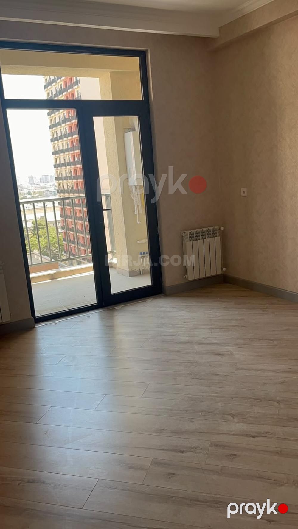 Satılır 2 otaqlı, 7 mkr — Ofis (3)
