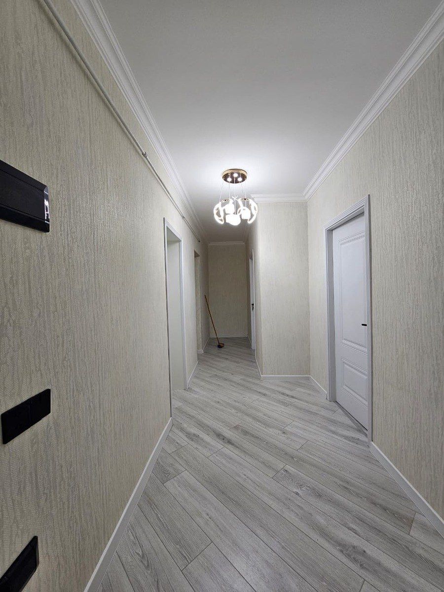 Satılır 3 otaqlı köhnə tikili 73 m² — Mənzil, Bakı (2)