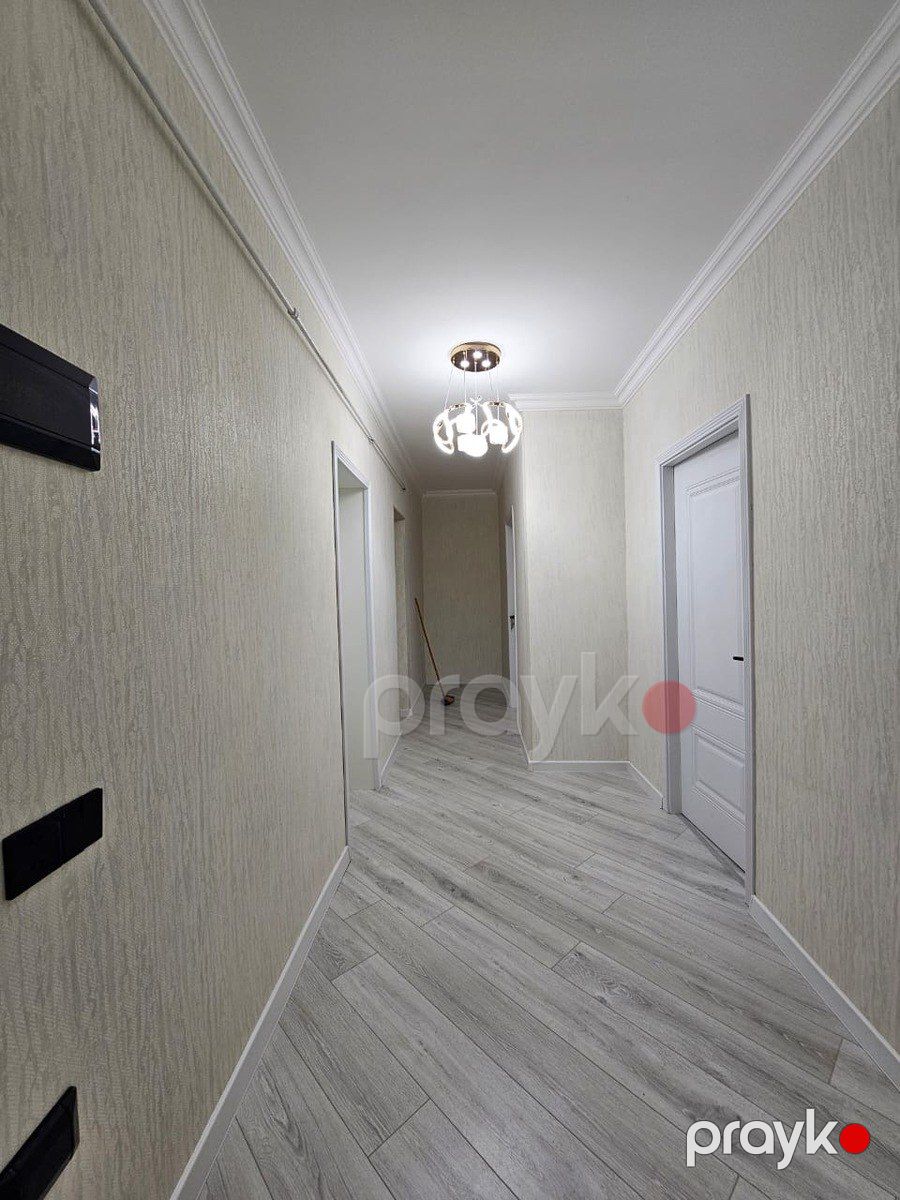 Satılır 3 otaqlı köhnə tikili 73 m² — Mənzil, Bakı (2)