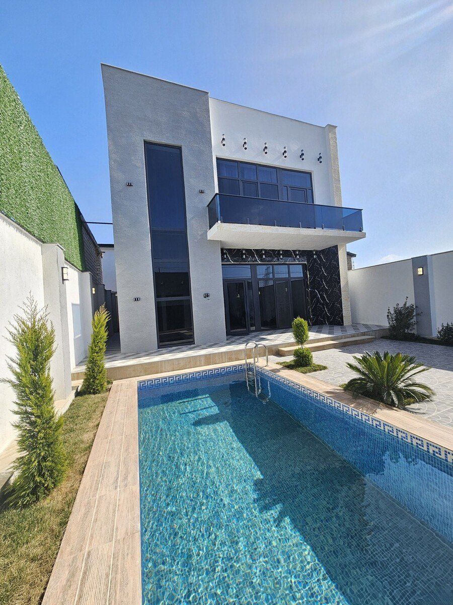 Satılır 4 otaqlı həyət evi/bağ evi 250 m² — Ev, villa, Bakı (2)