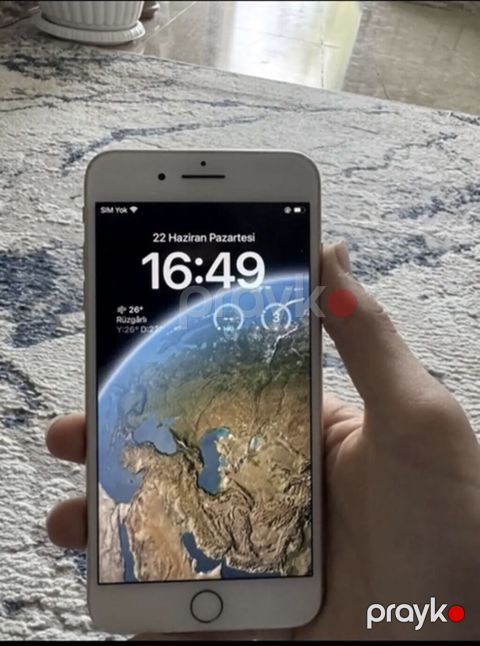 iPhone 8 Plus, Qızılı