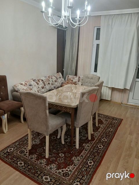 Satılır 3 otaqlı köhnə tikili 70 m²