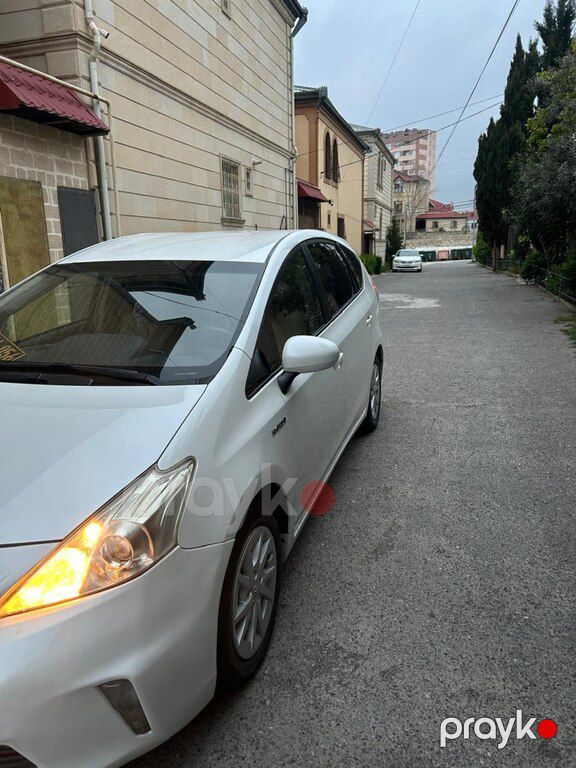 Toyota Prius V, 1.8 L, 1.3 kWh, 2014 il, 180 435 km — Avtomobillər, Bakı (4)