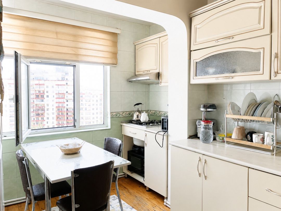 Satılır 3 otaqlı köhnə tikili 85 m² — Mənzil, Bakı (9)