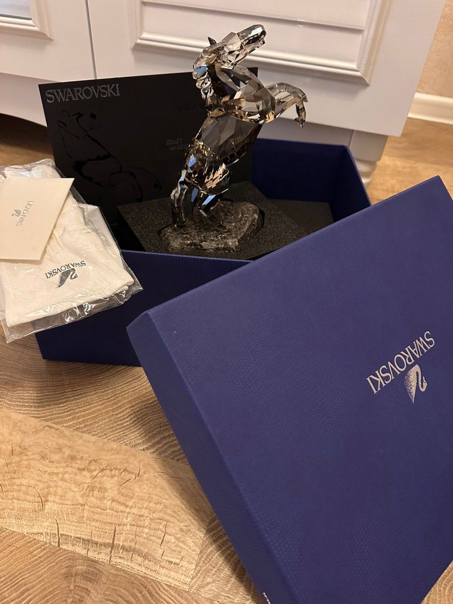 warovski Soulmates Satin Stallion — Dekor və interyeri, Bakı (3)
