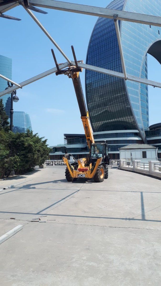 JCB, 2012 il — Avto, Bakı (4)