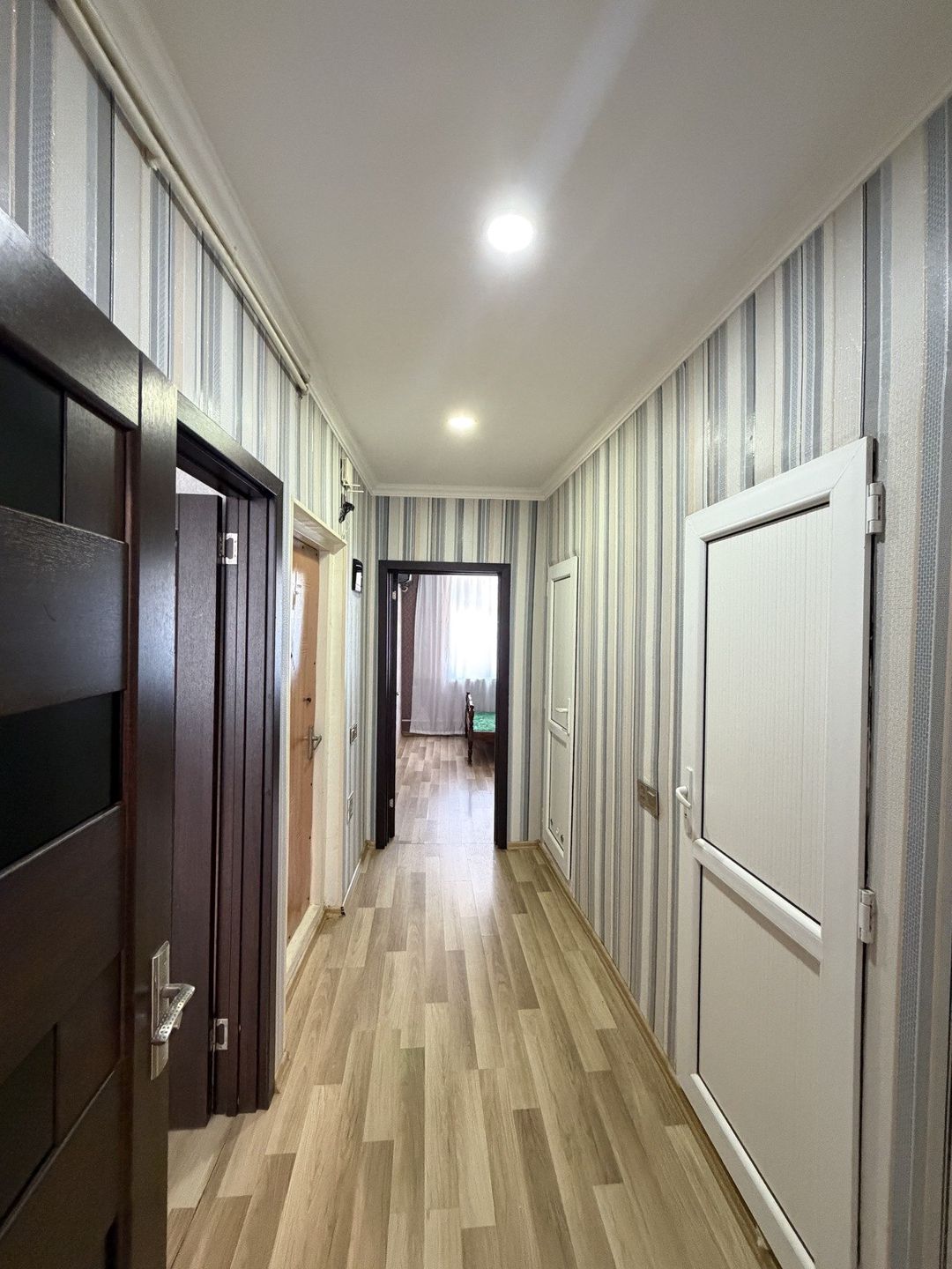Satılır 2 otaqlı köhnə tikili 60 m² — Mənzil, Bakı (6)