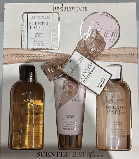 Kosmetik dəst, 5 məhsul, Yeni — Sanqaçal