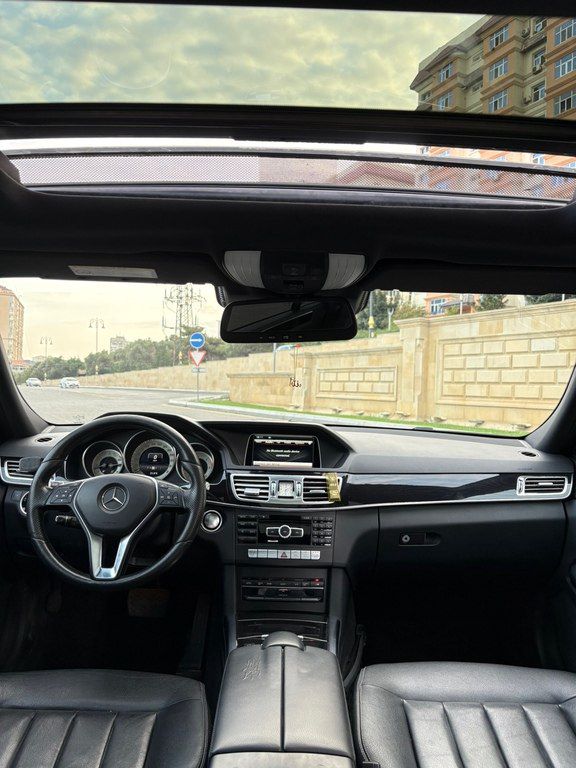 Mercedes E 220, 2.1 L, 2015 il, 247 000 km — Avtomobillər, Bakı (11)