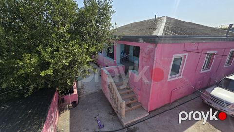 Satılır 4 otaqlı həyət evi/bağ evi 160 m²