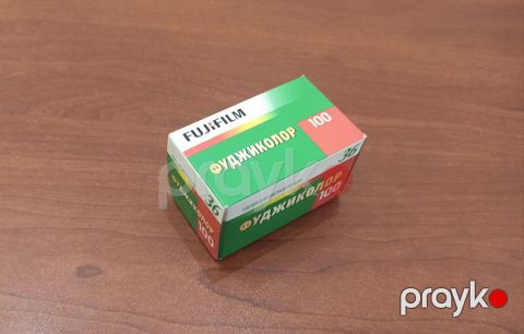 Foto Lent - Fujifilm Fujicolor 100 – rəngli fotoçap üçün 35mm film — Bakı
