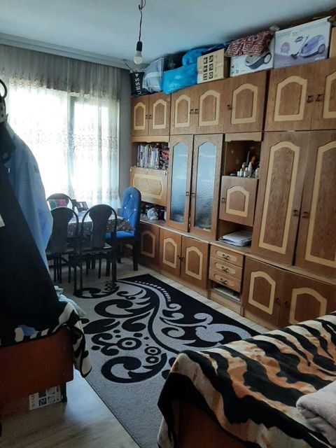 Satılır 3 otaqlı köhnə tikili 80 m² — Bakı